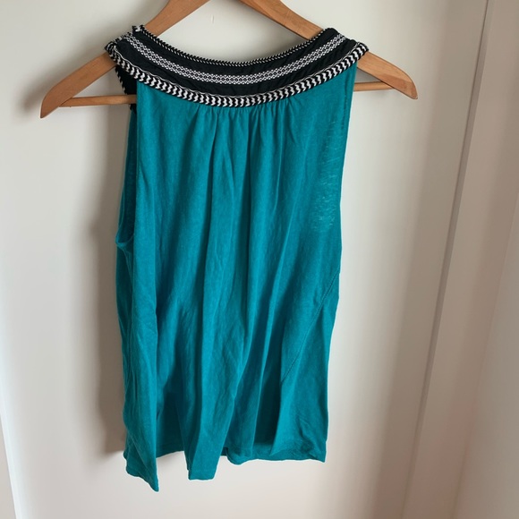 Anthropologie Akemi + Kin Tank Top M - Picture 3 of 5